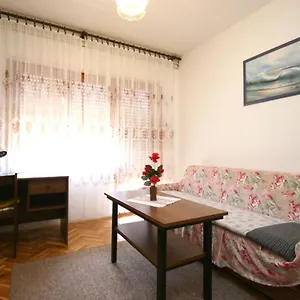 https://apartment-anica-baska-krk.primorje-gorskikotar.com
